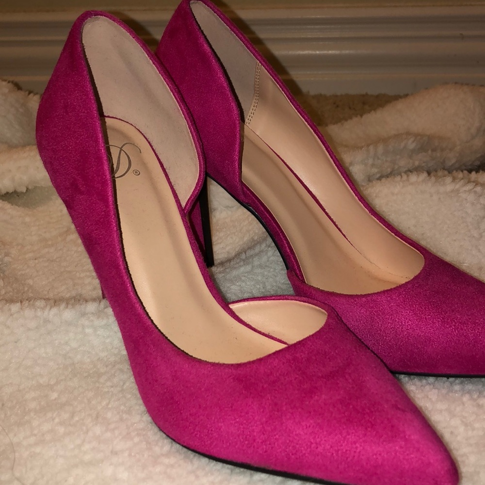 Pink heels